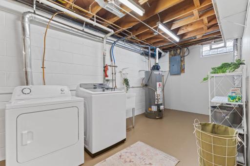3513 Welcome Avenue N, Crystal, MN 55422