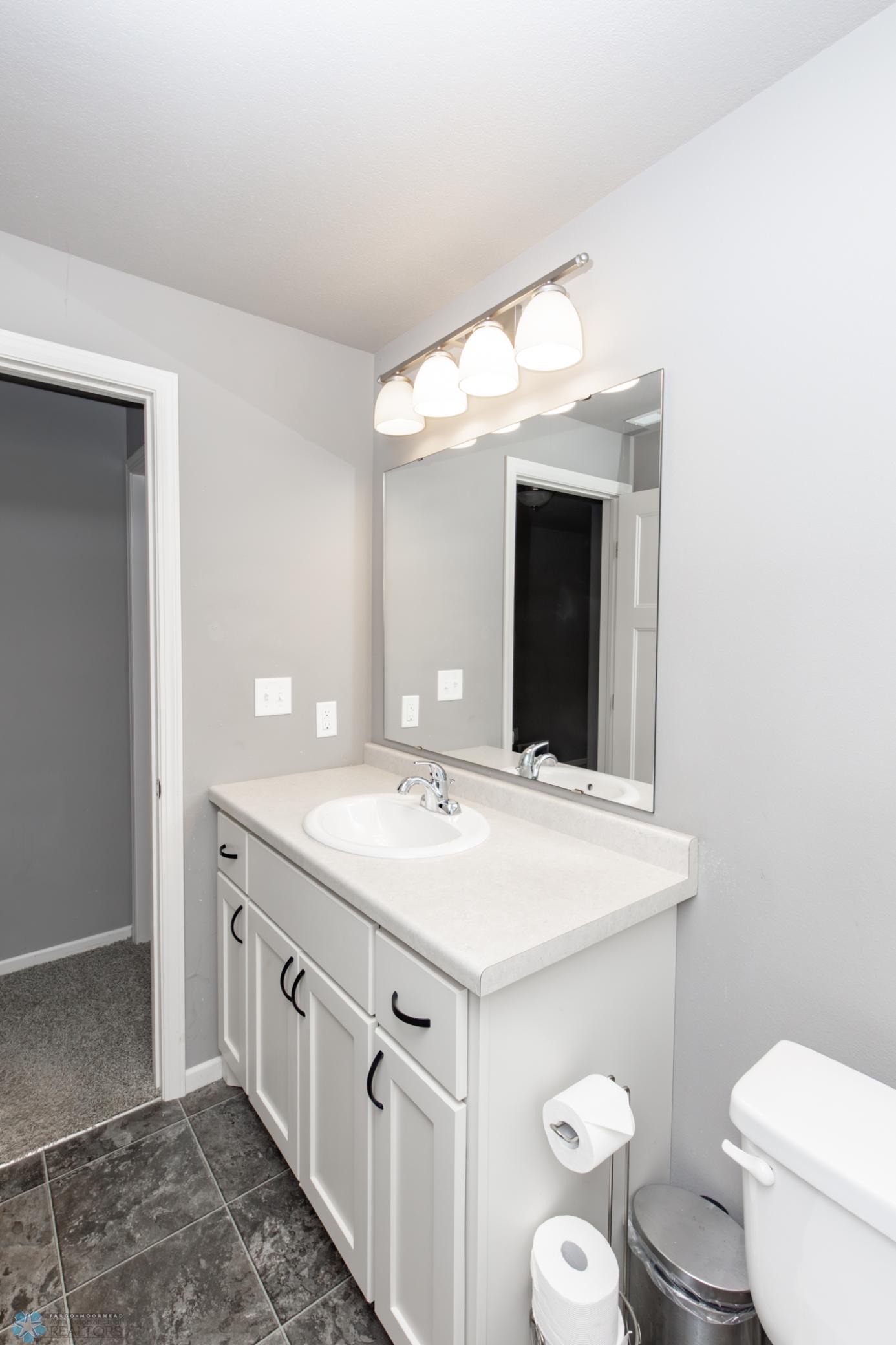 Bathroom 3 - Full