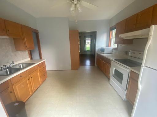 407 Atlantic Avenue, De Graff, MN 56271