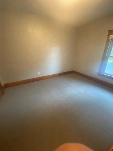 407 Atlantic Avenue, De Graff, MN 56271