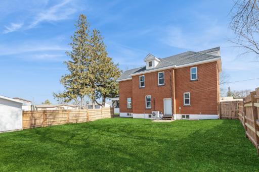 300 1st Street, Roscoe, MN 56371