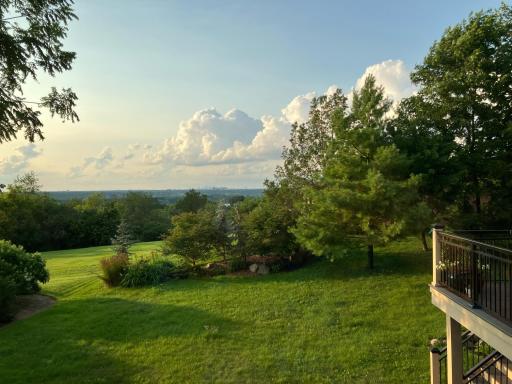 3100 Foxpoint Road, Burnsville, MN 55337