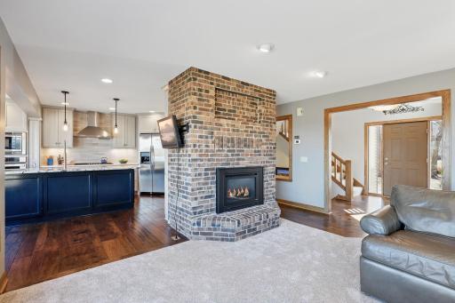 3100 Foxpoint Road, Burnsville, MN 55337