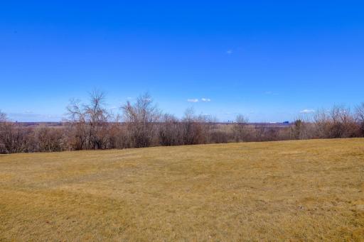 3100 Foxpoint Road, Burnsville, MN 55337