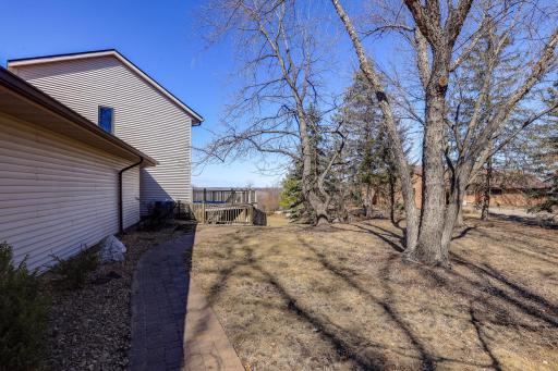 3100 Foxpoint Road, Burnsville, MN 55337
