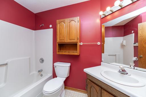 2625 Westview Lane NW, Rochester, MN 55901