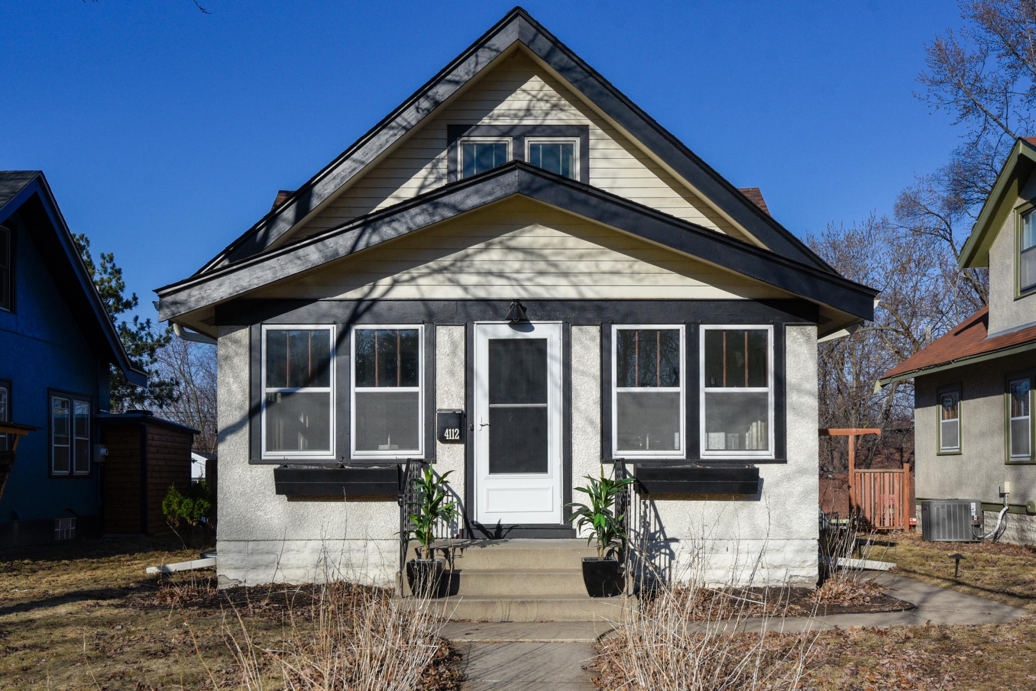 4112 20th Ave S-2.jpg