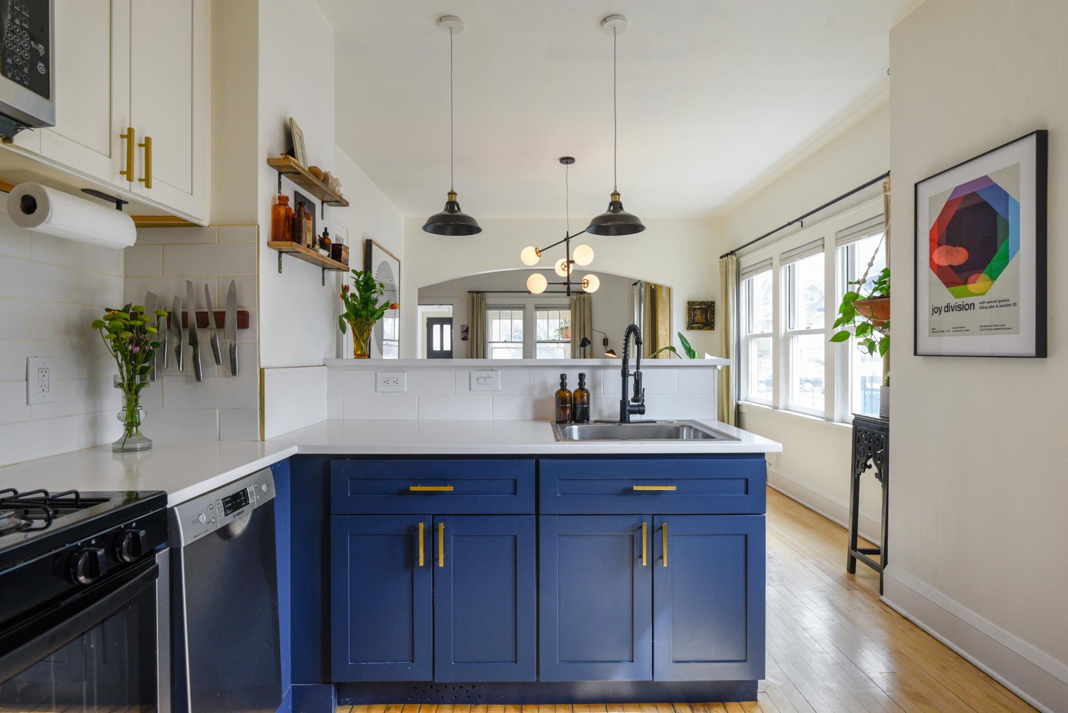 4112 20th Ave S-21.jpg