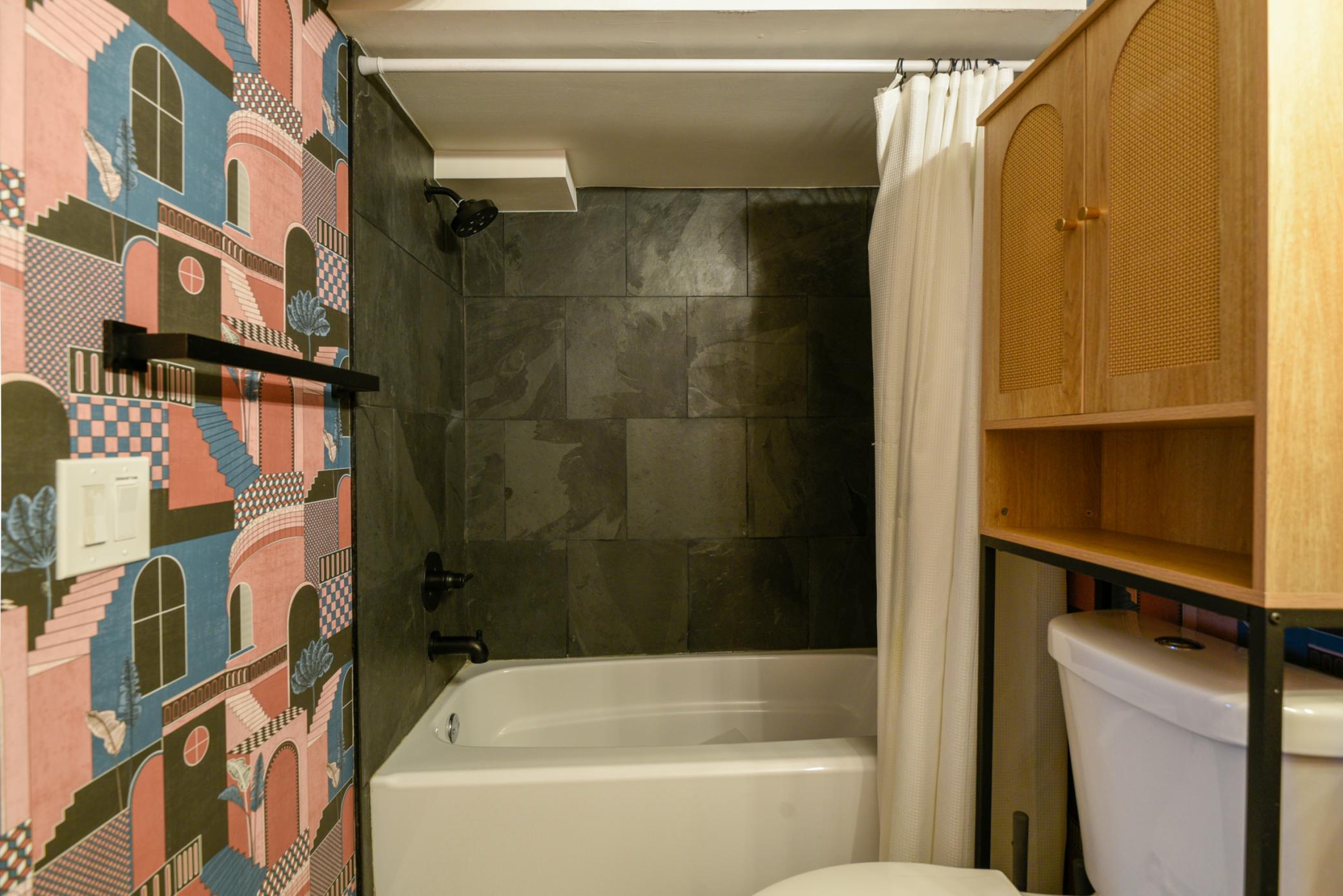 4112 20th Ave S-51.jpg