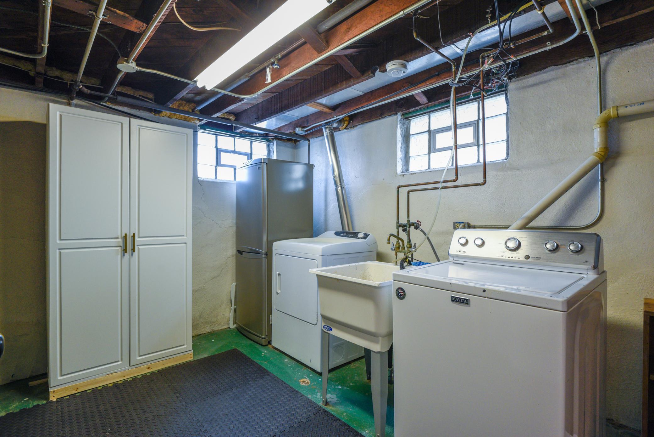 4112 20th Ave S-54.jpg