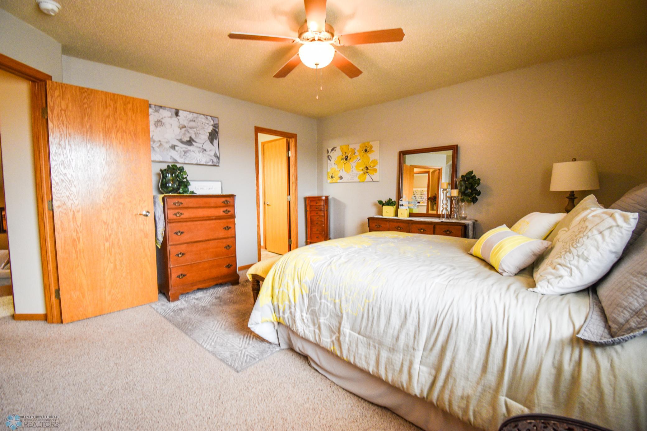 Primary Bedroom-upper