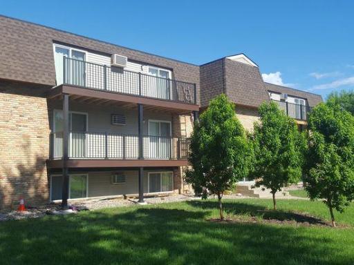 418 Allan Avenue, North Mankato, MN 56003