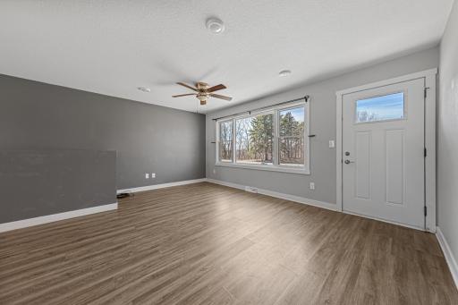 203 2nd Avenue SW, Geneva, MN 56035