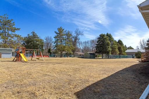 203 2nd Avenue SW, Geneva, MN 56035