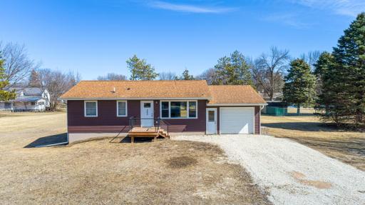 203 2nd Avenue SW, Geneva, MN 56035