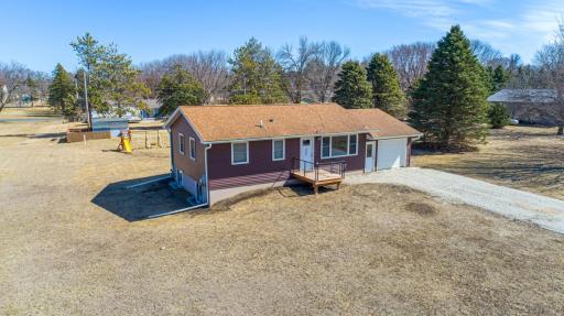 203 2nd Avenue SW, Geneva, MN 56035