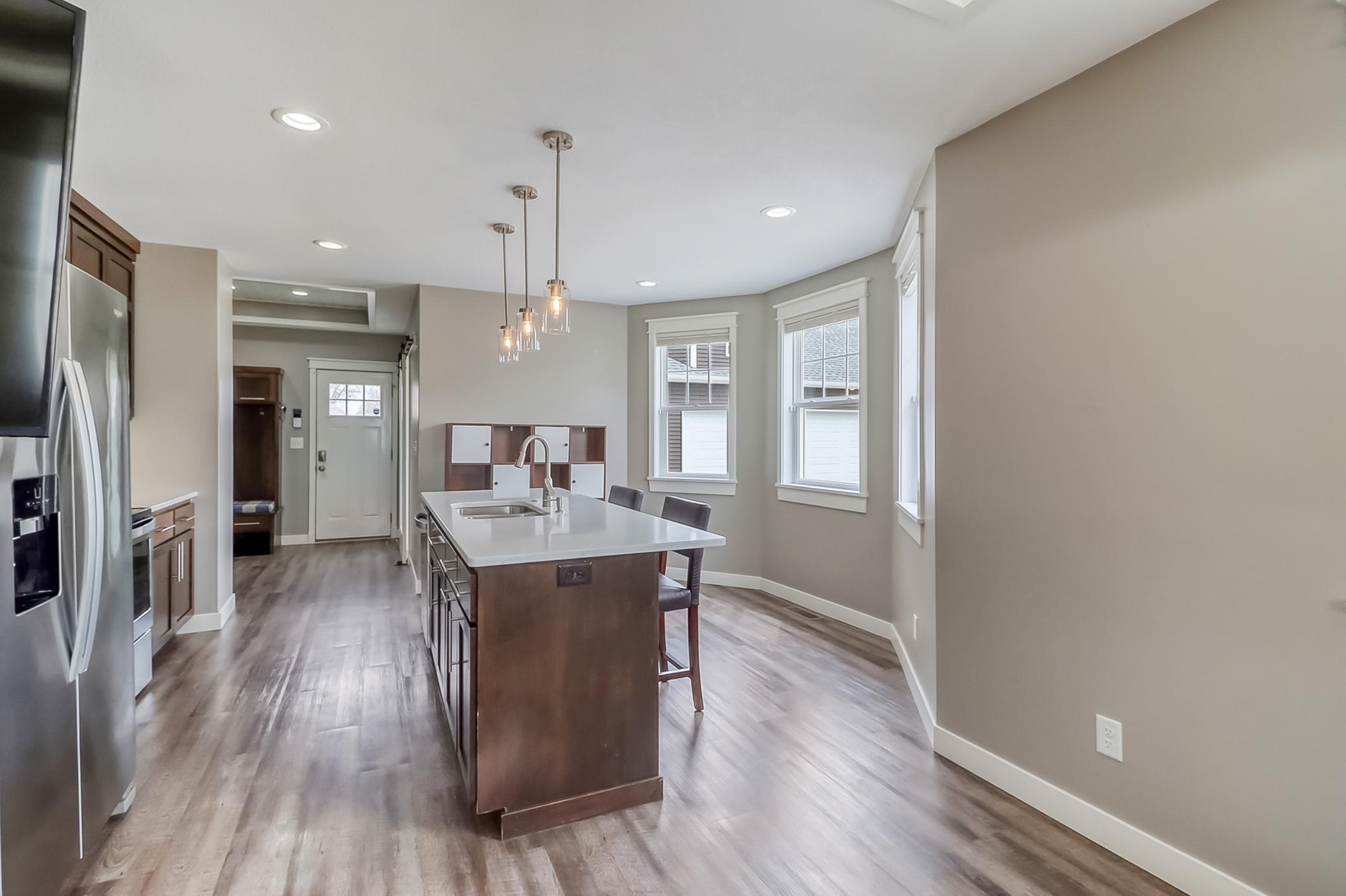 Kitchen1_.jpg