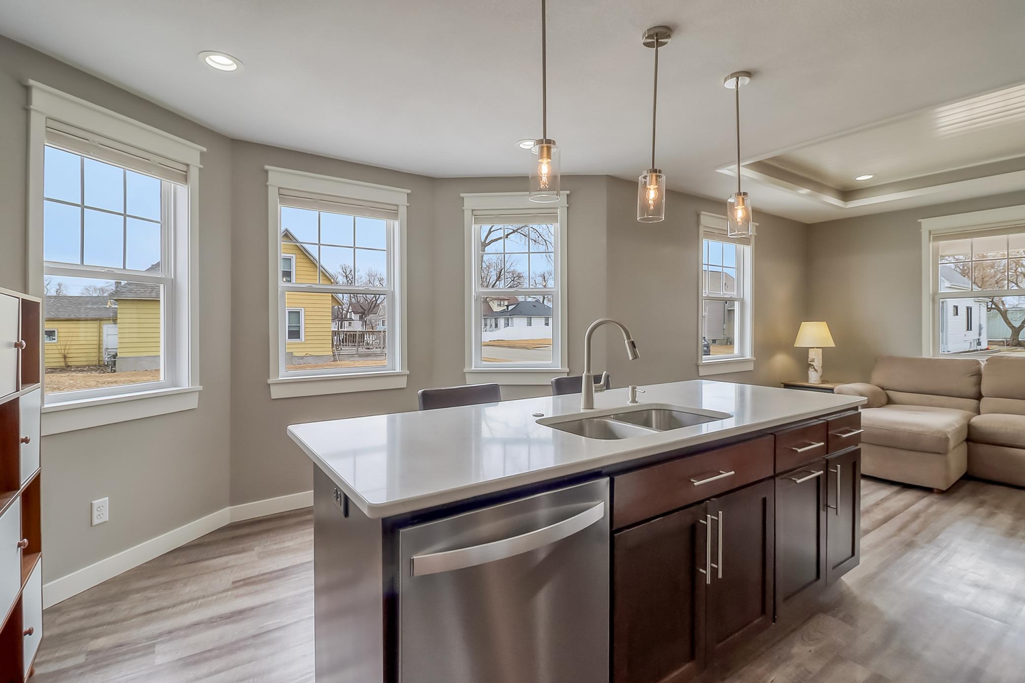 Kitchen1_4.jpg