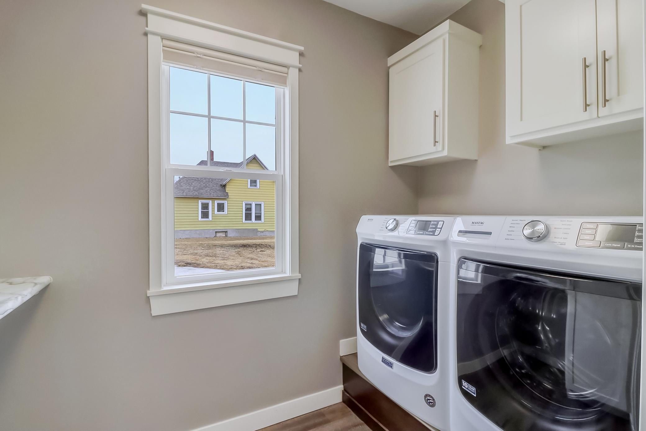 Laundry1_1.jpg