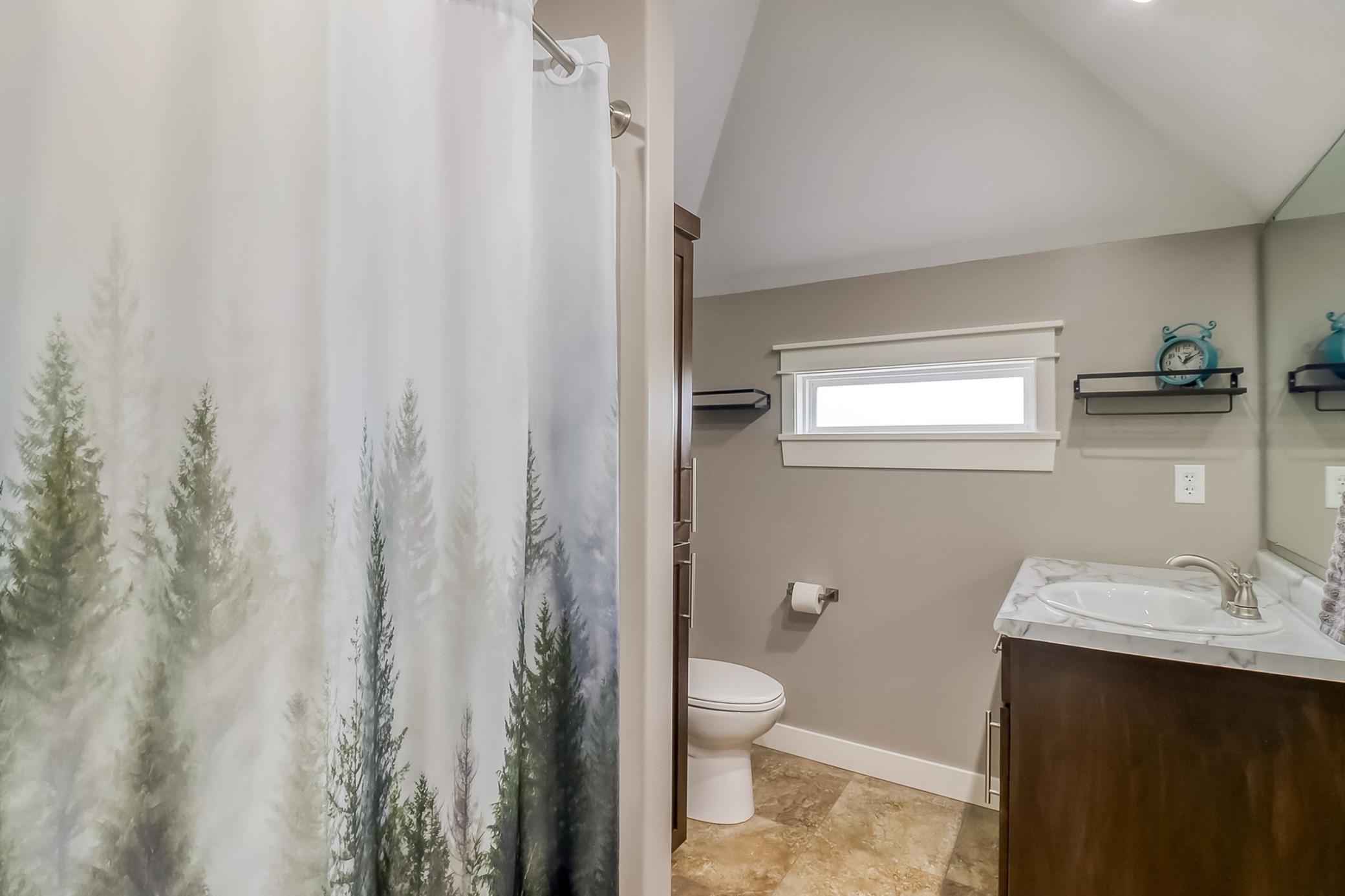 Upstairs bathroom1_.jpg