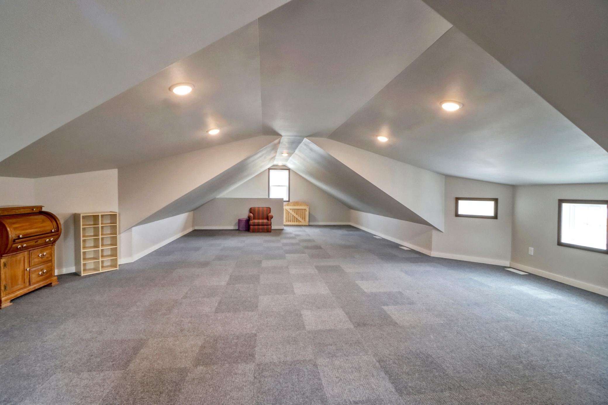 Above Garage1_3.jpg