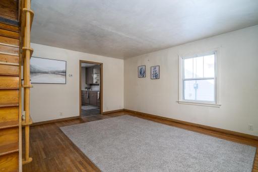 517 W 7th Street, Crookston, MN 56716