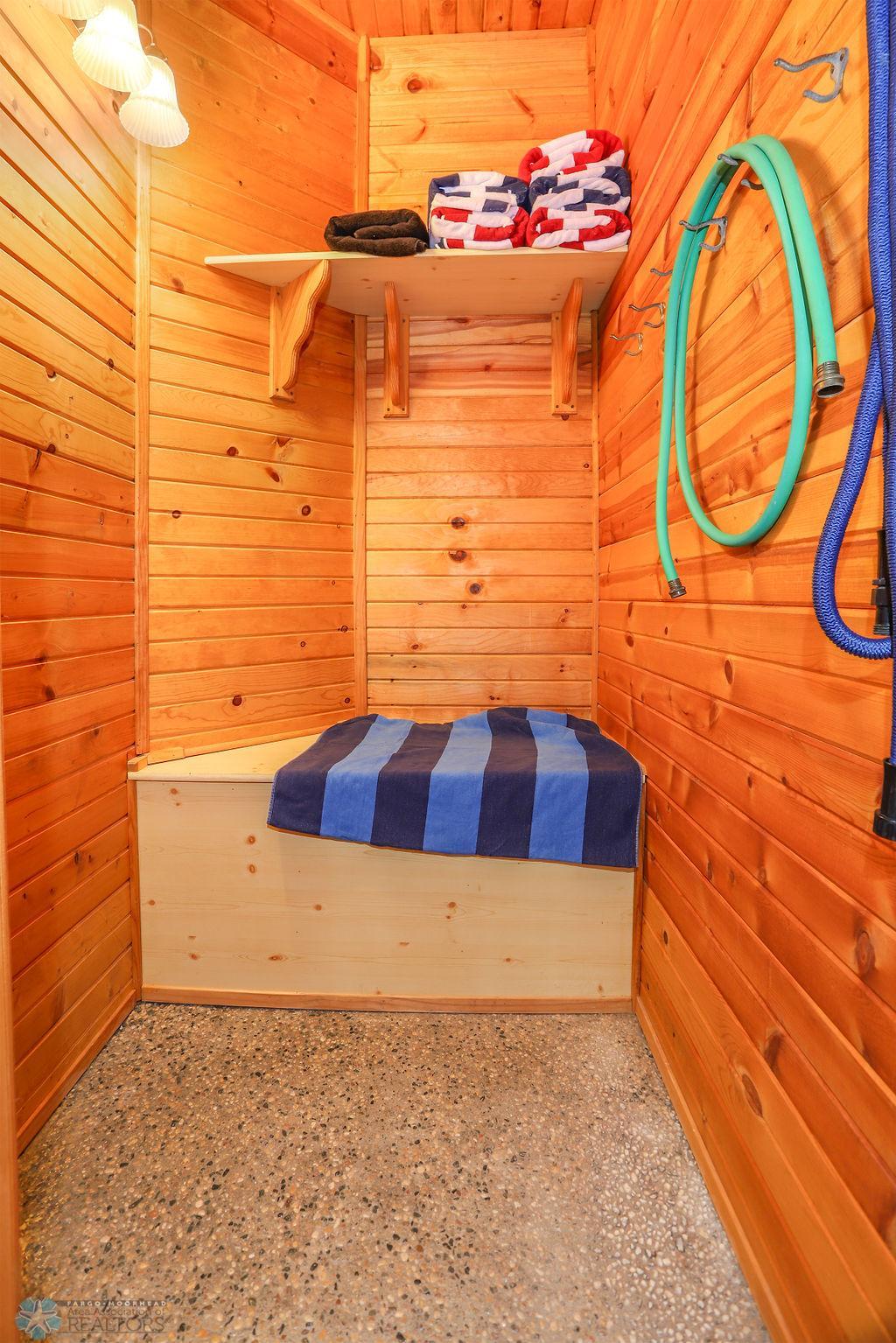 Sunroom closet / changing room for hot tub