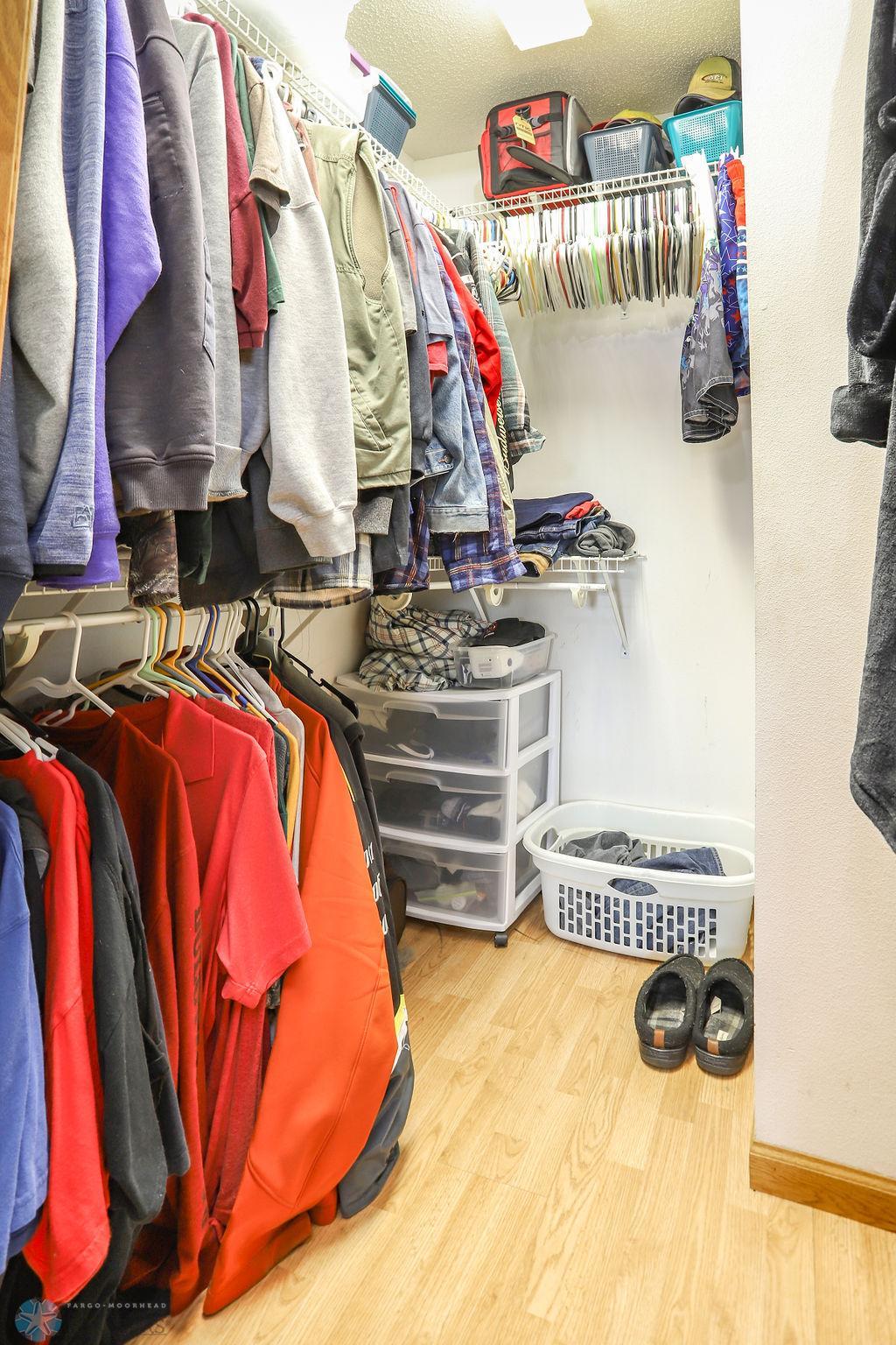 3rd bedroom closet