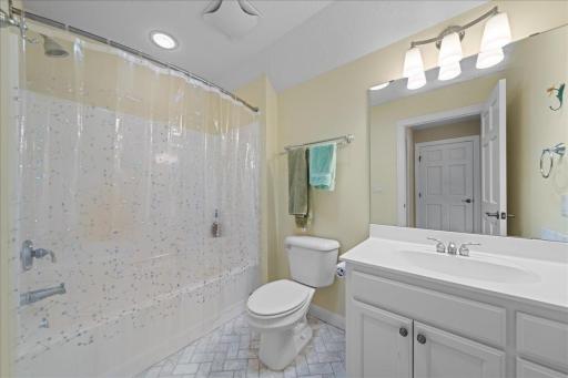 184 Starrwood, Hudson, WI 54016