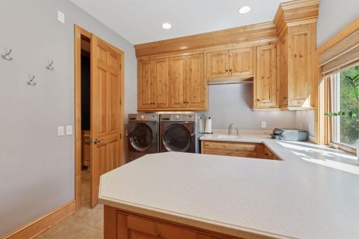 5024 Park Terrace, Minneapolis, MN 55436