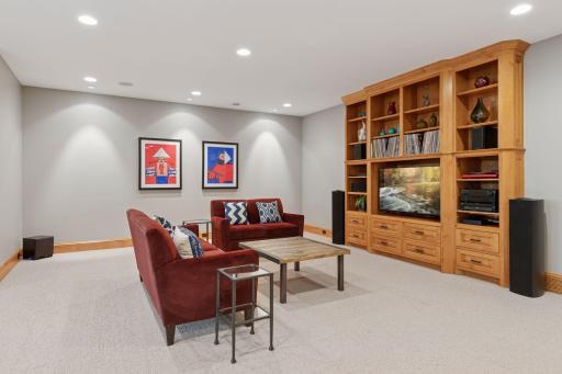 5024 Park Terrace, Minneapolis, MN 55436
