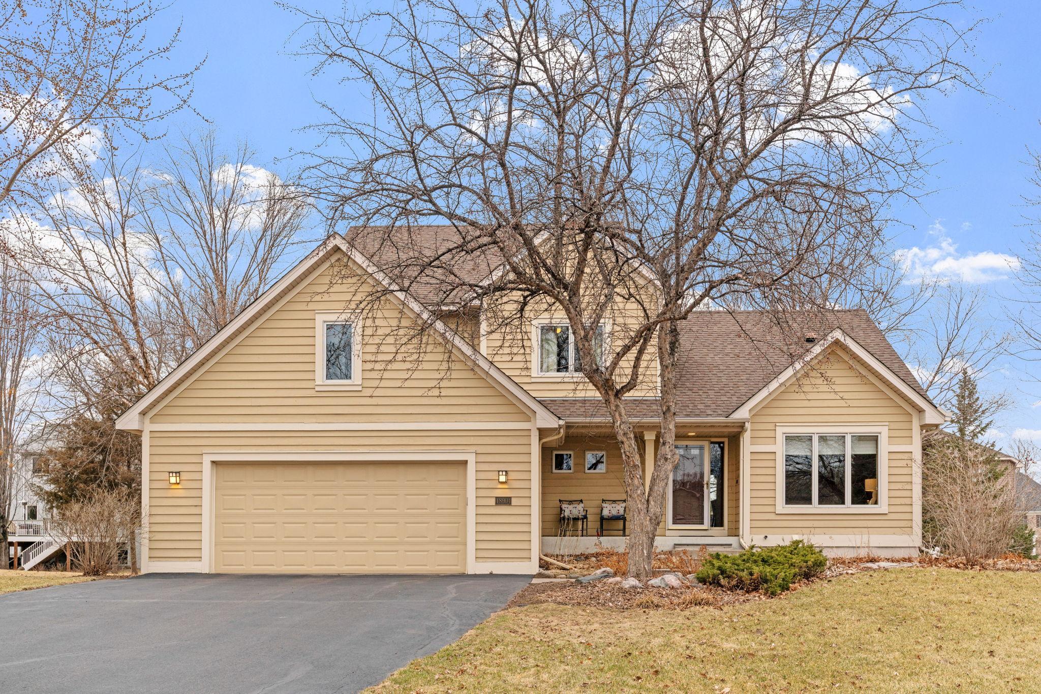 Curb Appeal for days!