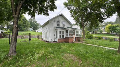 32 3rd Avenue S, Sauk Rapids, MN 56379