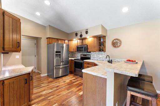 7196 Robinwood Draw, Woodbury, MN 55125