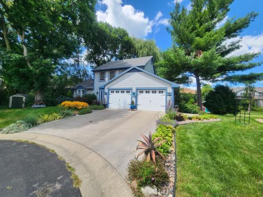 4541 Arbor Drive NW, Rochester, MN 55901