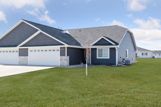 Welcome to 609 Field Point Street! *Photos may be from a similar model completed.