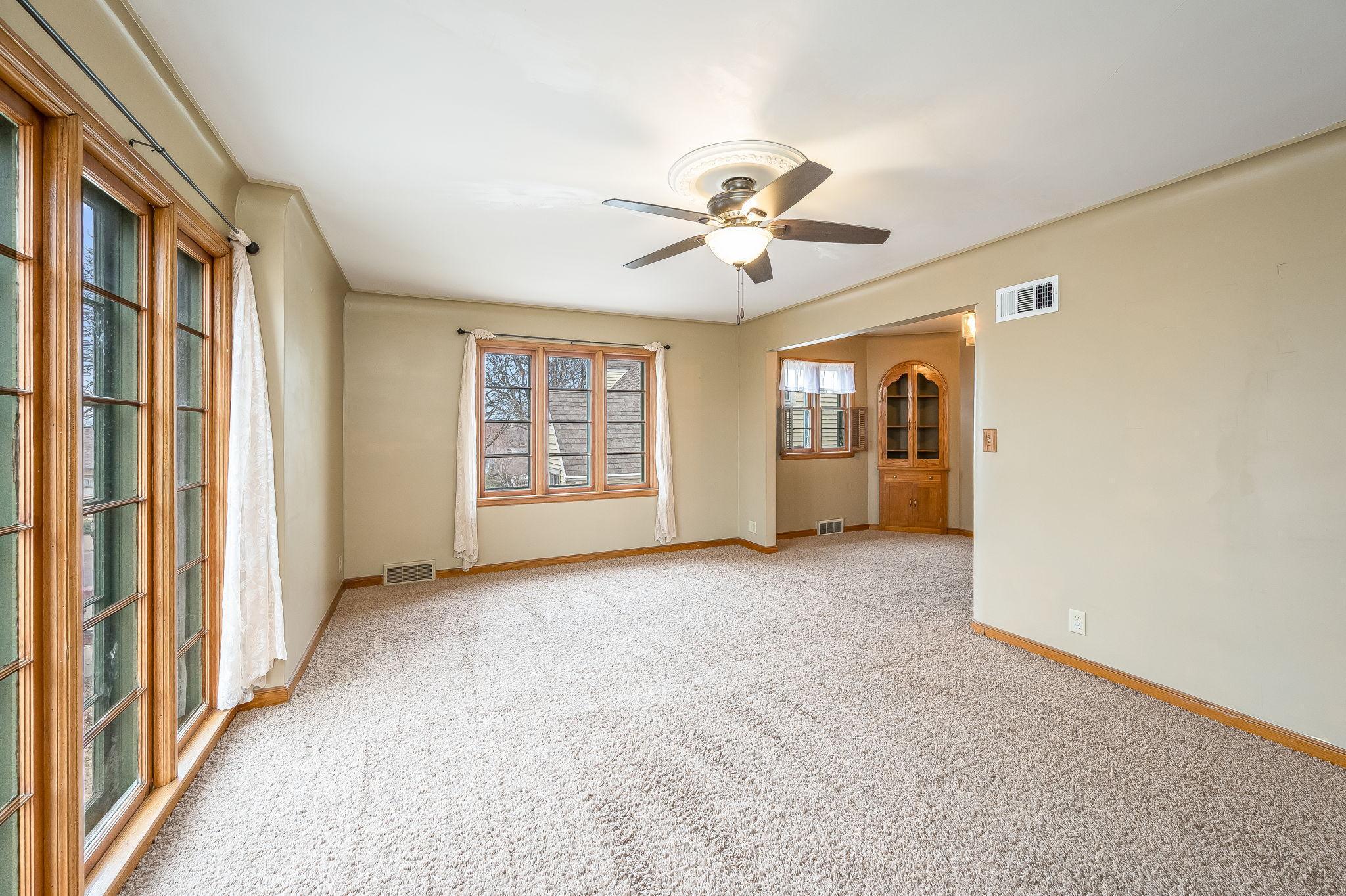 213 Sisseton Dr Fairmont MN-13.jpg