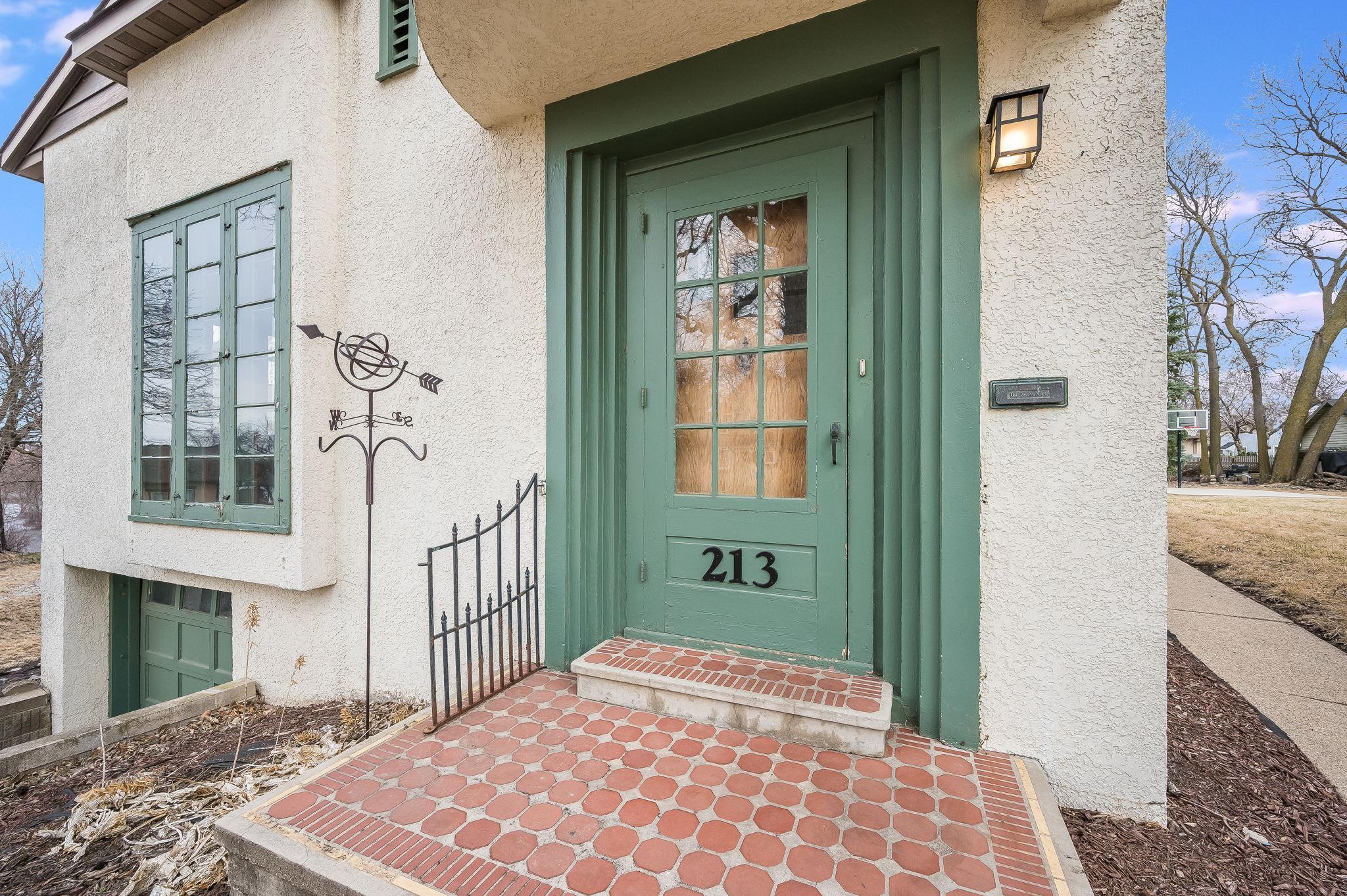 213 Sisseton Dr Fairmont MN-03.jpg