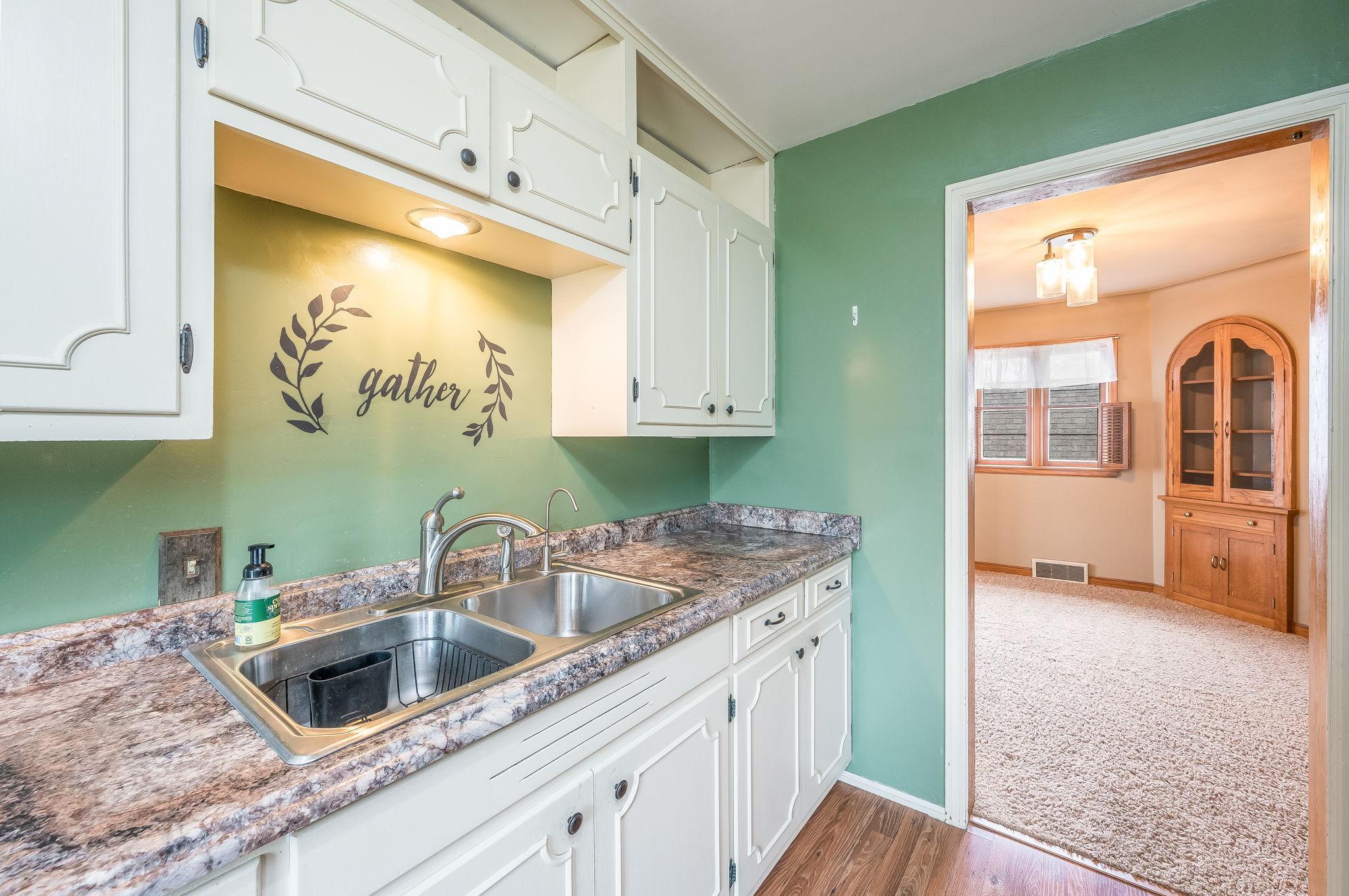 213 Sisseton Dr Fairmont MN-19.jpg