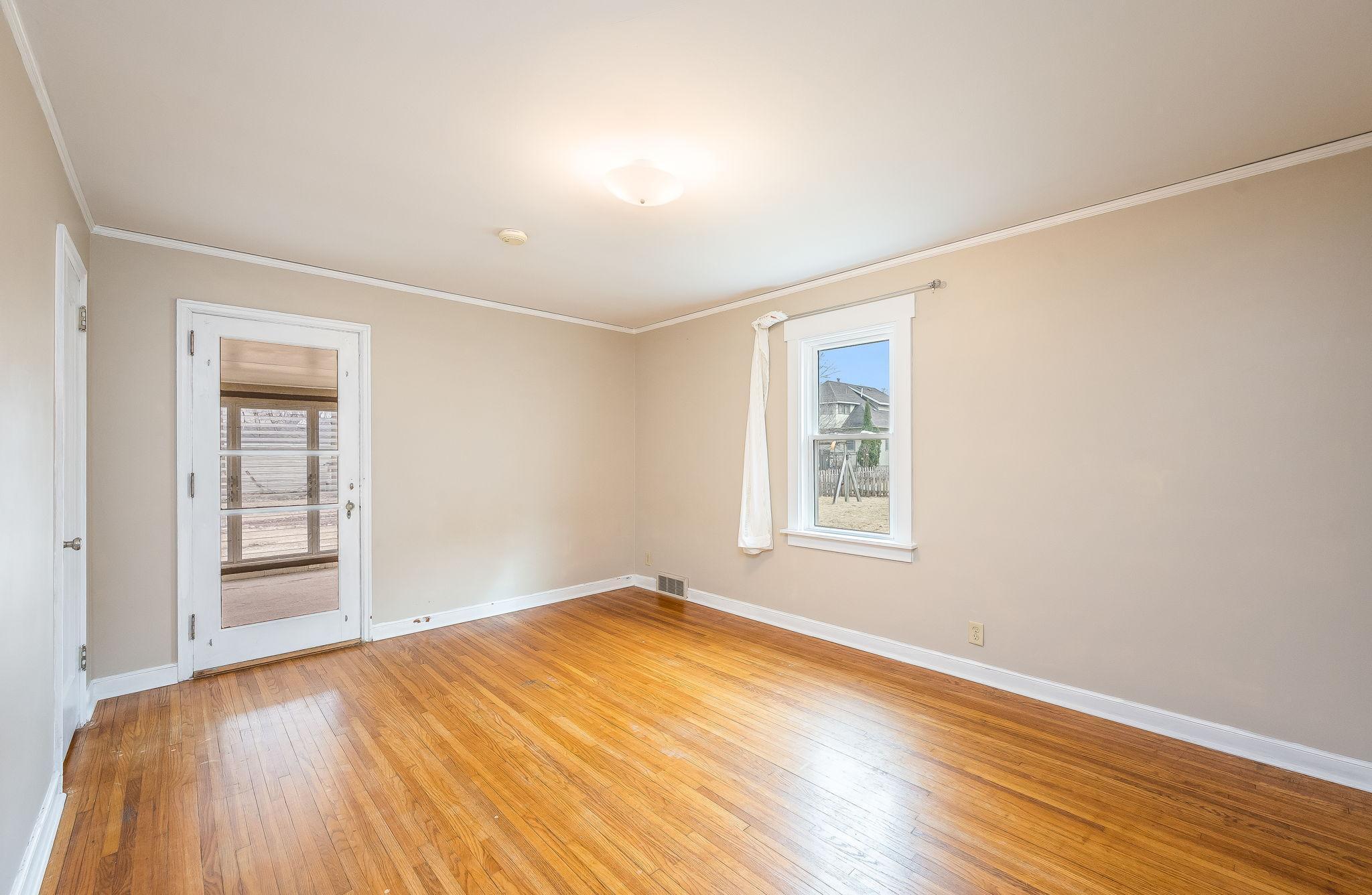 213 Sisseton Dr Fairmont MN-24.jpg