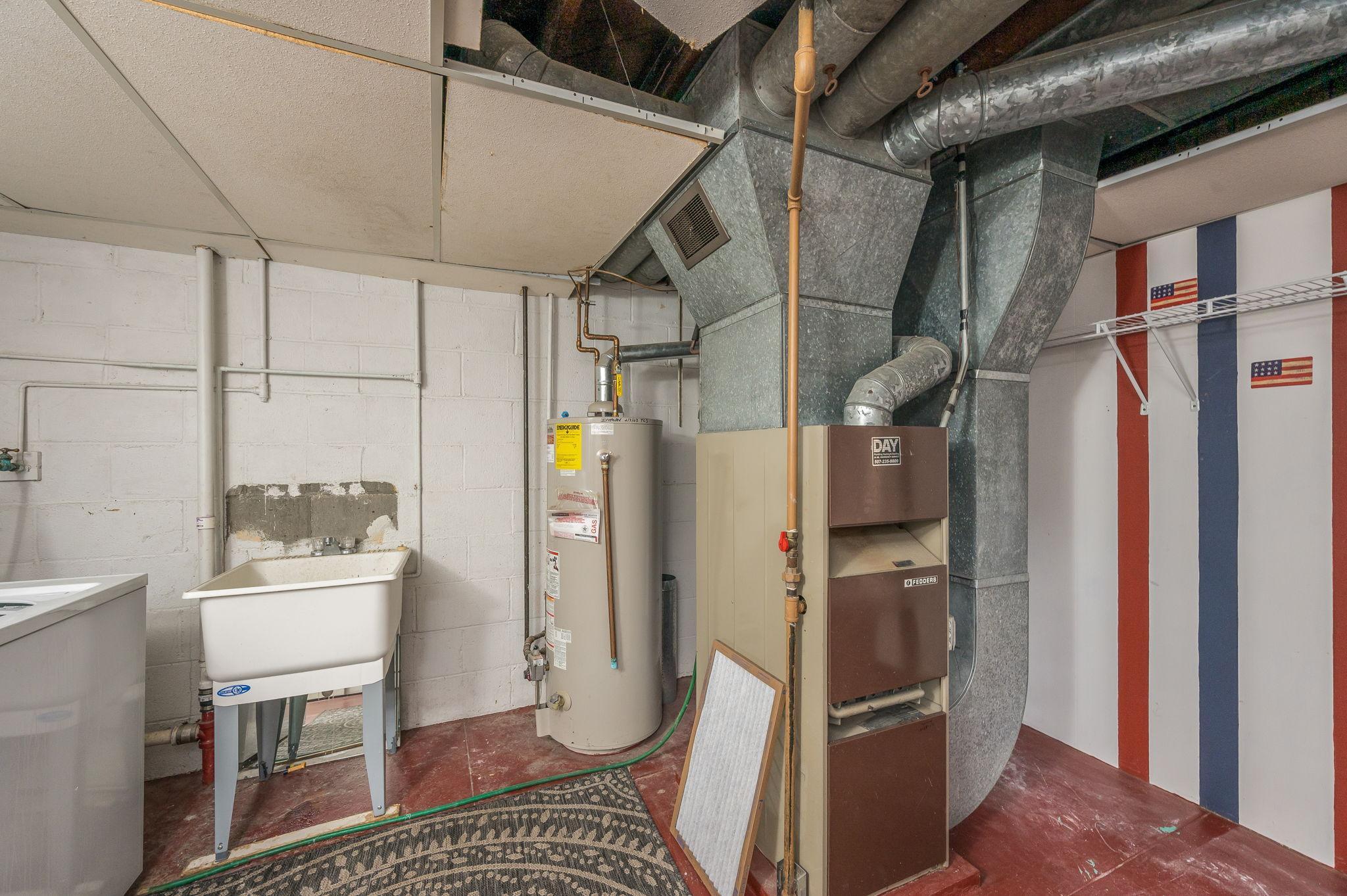 213 Sisseton Dr Fairmont MN-31.jpg