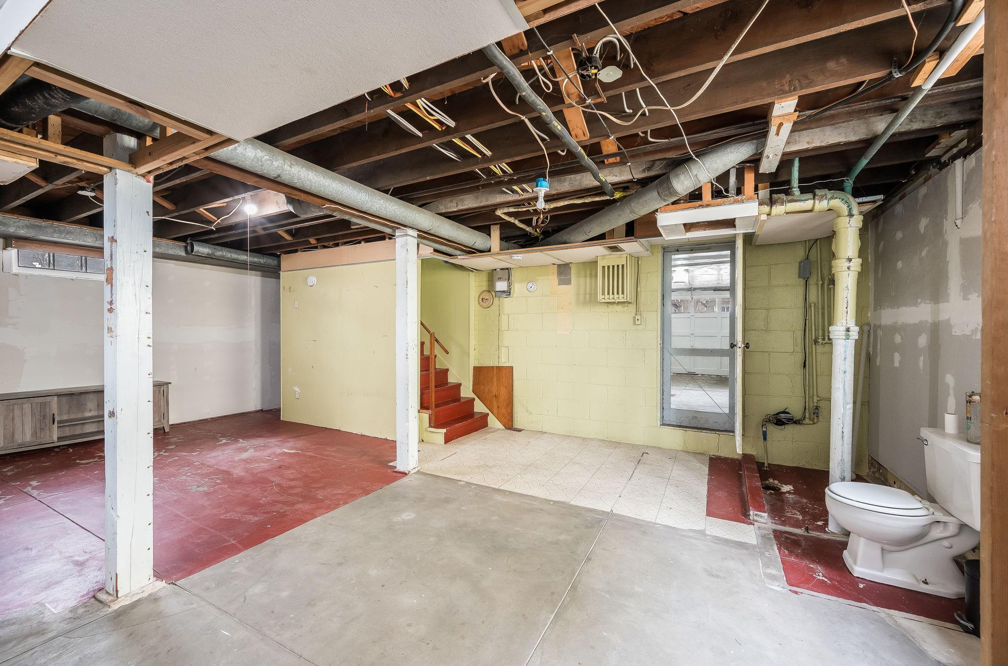 213 Sisseton Dr Fairmont MN-29.jpg