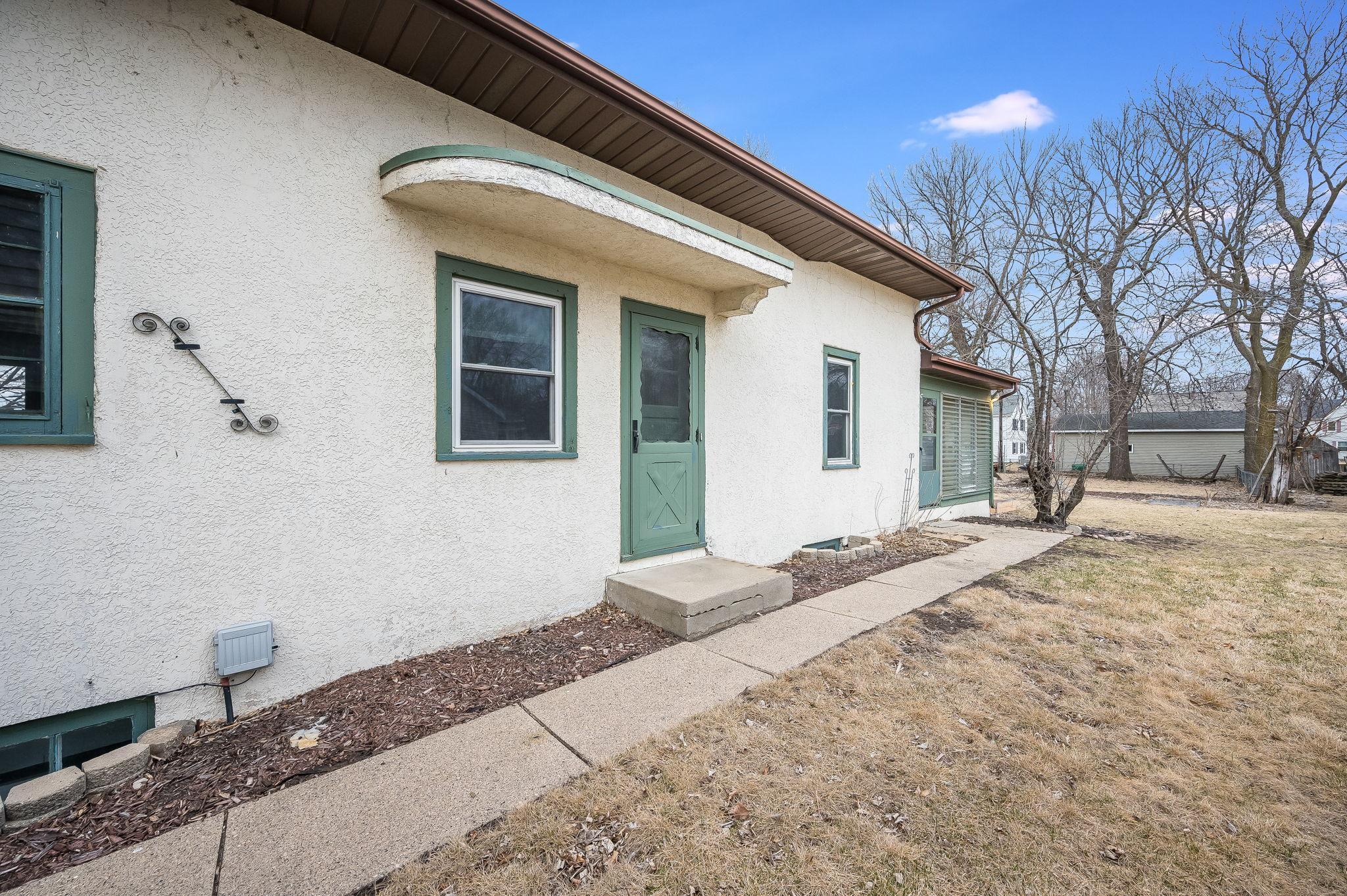 213 Sisseton Dr Fairmont MN-06.jpg