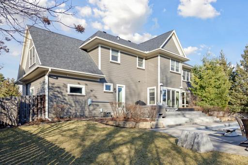 588 Woodland Drive, Saint Paul, MN 55115