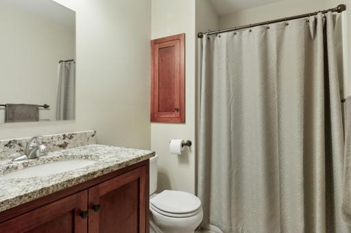 588 Woodland Drive, Saint Paul, MN 55115
