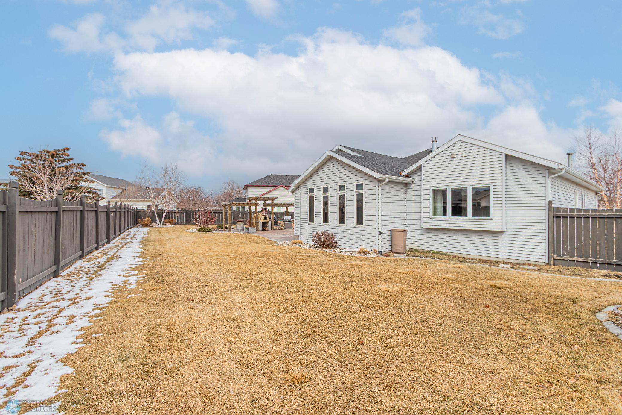 707 Lakeridge Dr, West Fargo, ND 58078-52.jpg