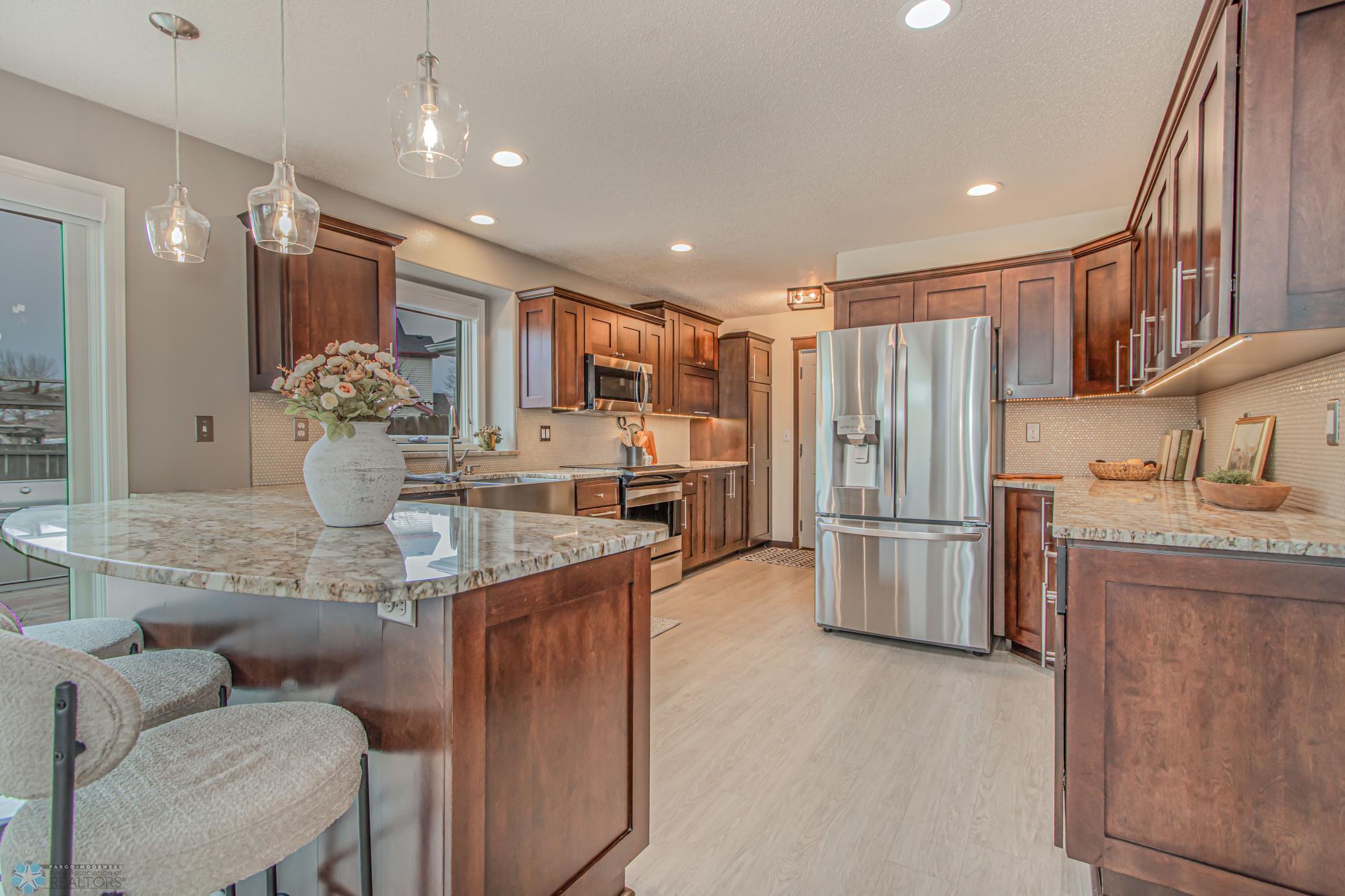 707 Lakeridge Dr, West Fargo, ND 58078-27.jpg