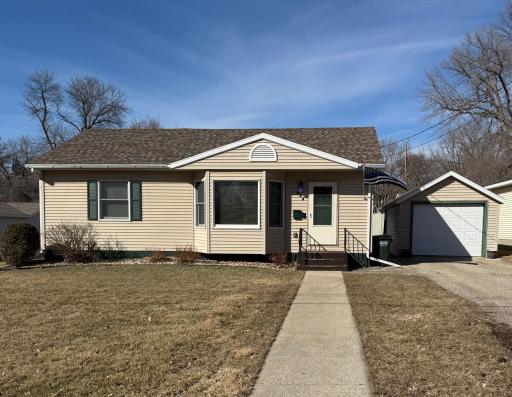 333 3rd Avenue NE, Glenwood, MN 56334