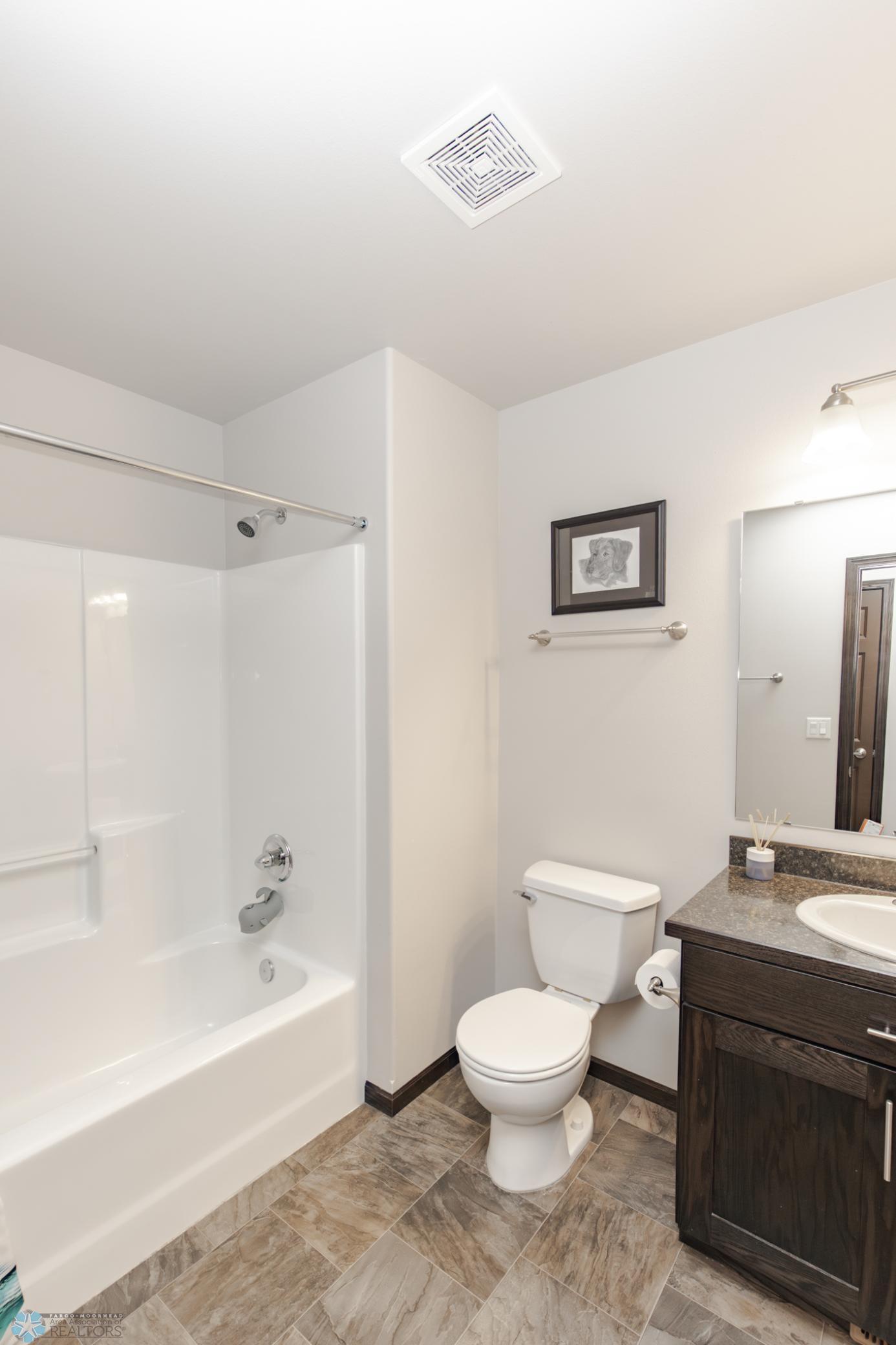 Bathroom 3 - Full