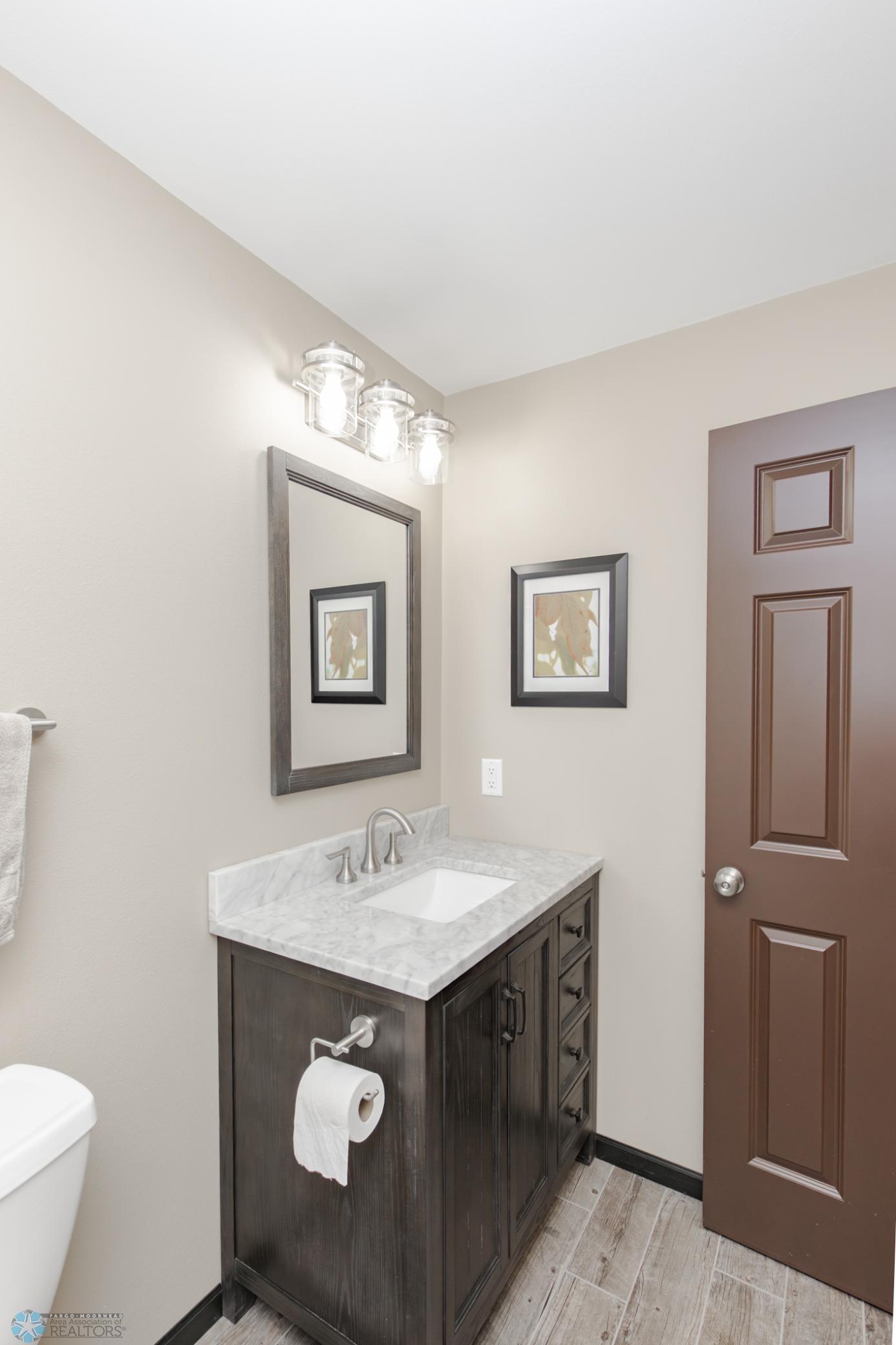Bathroom 4 - 3/4